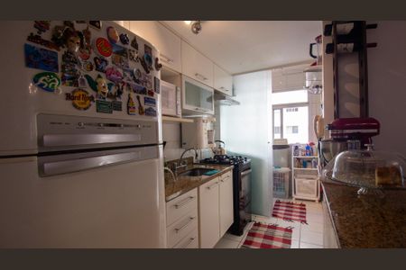Apartamento à venda com 75m², 3 quartos e 1 vaga Apartamento à venda com 75m², 3 quartos e 1 vagaCozinha e Área de Serviço