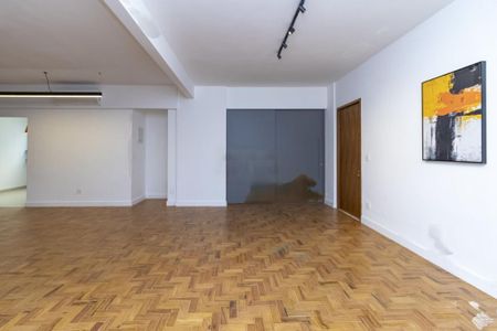 Apartamento à venda com 3 quartos, 162m² em Cerqueira César, São Paulo