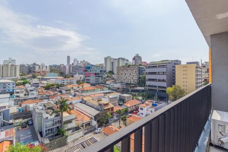 Varanda de kitnet/studio para alugar com 1 quarto, 28m² em Vila Madalena, São Paulo