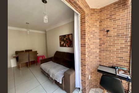 Vista da Sala de apartamento à venda com 2 quartos, 58m² em Picanço, Guarulhos
