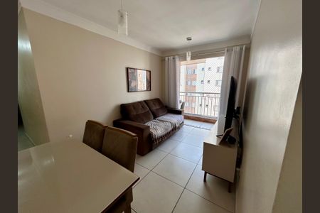 Apartamento à venda com 58m², 2 quartos e 1 vaga Apartamento à venda com 58m², 2 quartos e 1 vagaSala