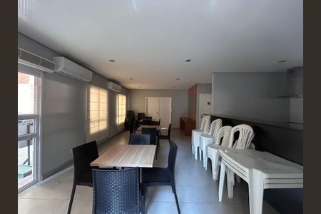 Apartamento à venda com 58m², 2 quartos e 1 vaga Apartamento à venda com 58m², 2 quartos e 1 vagaÁrea comum - Salão de festas