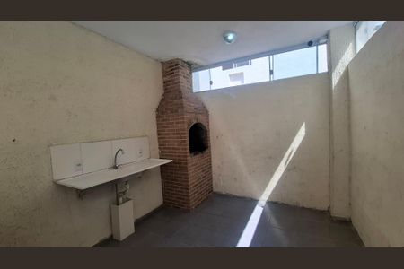 Apartamento para alugar com 40m², 2 quartos e 1 vagaÁrea comum