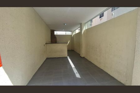 Apartamento para alugar com 40m², 2 quartos e 1 vagaÁrea comum