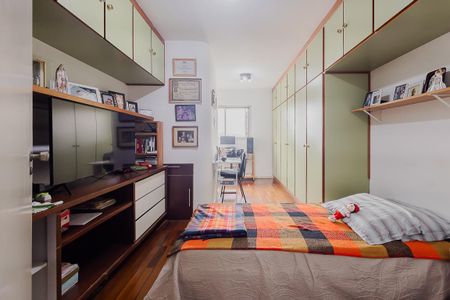 Apartamento à venda com 120m², 3 quartos e 1 vagaQuarto 2