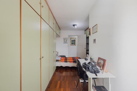 Apartamento à venda com 120m², 3 quartos e 1 vagaQuarto 2