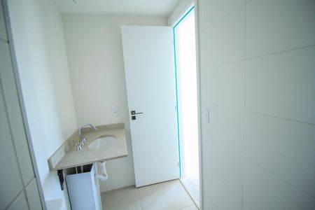 Apartamento à venda com 83m², 2 quartos e 1 vagaBanheiro Suíte