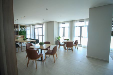 Apartamento à venda com 83m², 2 quartos e 1 vagaÁrea comum