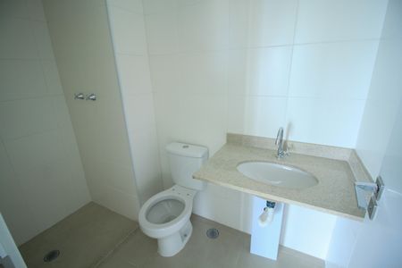 Apartamento à venda com 83m², 2 quartos e 1 vagaBanheiro Social