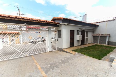 Casa de condomínio à venda com 62m², 2 quartos e 1 vaga Casa de condomínio à venda com 62m², 2 quartos e 1 vagaÁrea externa
