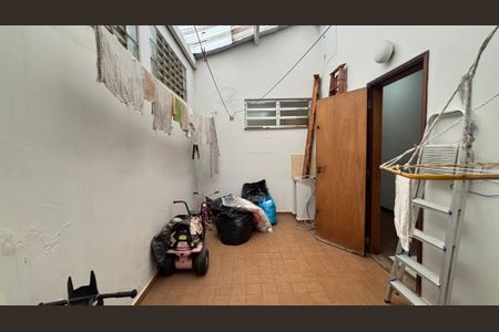 Casa à venda com 283m², 3 quartos e 5 vagasQuarto 2 Vista