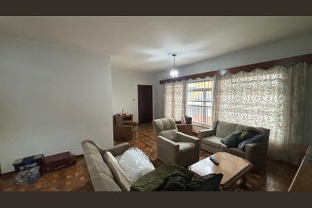 Casa à venda com 283m², 3 quartos e 5 vagasSala