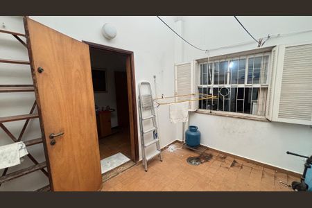 Casa à venda com 283m², 3 quartos e 5 vagasÁrea de Serviço