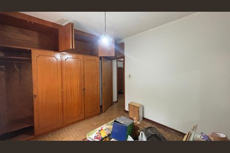 Casa à venda com 283m², 3 quartos e 5 vagasQuarto 1