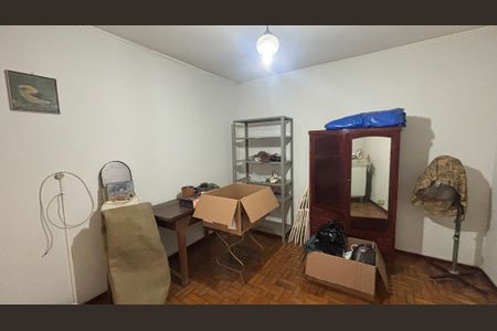 Casa à venda com 283m², 3 quartos e 5 vagasQuarto 2