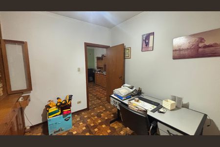 Casa à venda com 283m², 3 quartos e 5 vagasEscritório