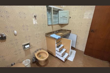 Casa à venda com 283m², 3 quartos e 5 vagasBanheiro da Suíte