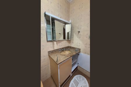 Casa à venda com 283m², 3 quartos e 5 vagasBanheiro