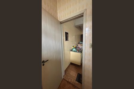 Casa à venda com 283m², 3 quartos e 5 vagasBanheiro - Garagem