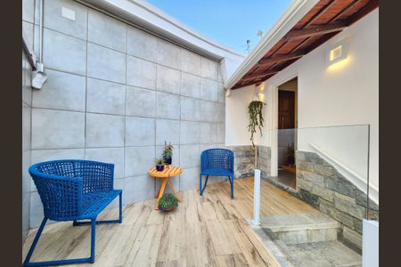 Varanda de casa à venda com 3 quartos, 193m² em Alto Barroca, Belo Horizonte