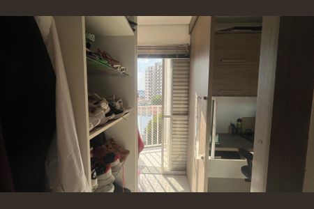 Apartamento à venda com 57m², 1 quarto e 1 vaga Apartamento à venda com 57m², 1 quarto e 1 vagaCloset da Suíte