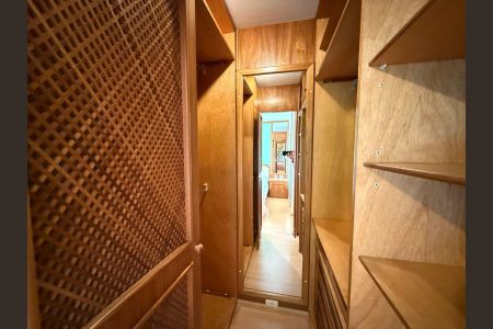 Apartamento à venda com 147m², 3 quartos e 2 vagas Apartamento à venda com 147m², 3 quartos e 2 vagasSauna