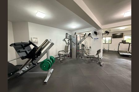 Apartamento à venda com 147m², 3 quartos e 2 vagas Apartamento à venda com 147m², 3 quartos e 2 vagasAcademia