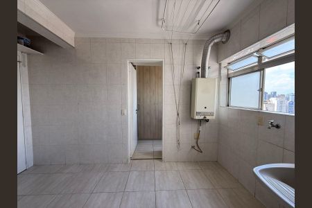 Apartamento à venda com 147m², 3 quartos e 2 vagas Apartamento à venda com 147m², 3 quartos e 2 vagasVaranda