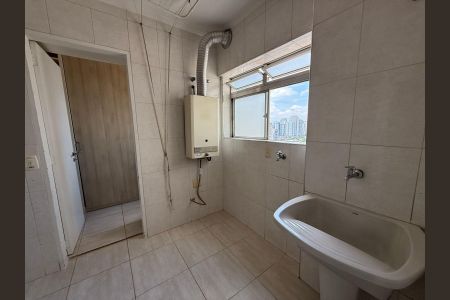 Apartamento à venda com 147m², 3 quartos e 2 vagas Apartamento à venda com 147m², 3 quartos e 2 vagasVaranda