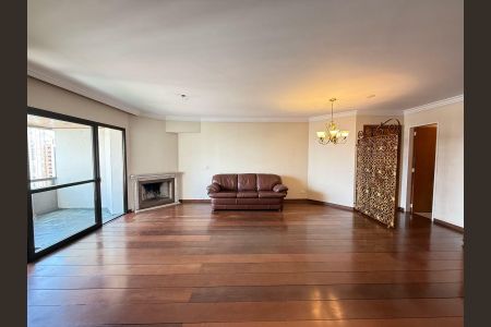 Apartamento à venda com 147m², 3 quartos e 2 vagas Apartamento à venda com 147m², 3 quartos e 2 vagasSala