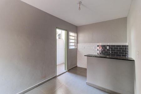 Sala de casa de condomínio para alugar com 1 quarto, 50m² em Higienópolis, São Paulo