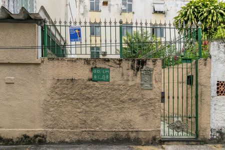 Apartamento à venda com 48m², 2 quartos e sem vaga Apartamento à venda com 48m², 2 quartos e sem vagaFachada