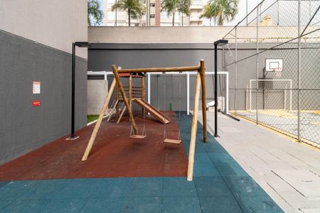 Apartamento à venda com 30m², 2 quartos e sem vagaÁrea comum - Playground