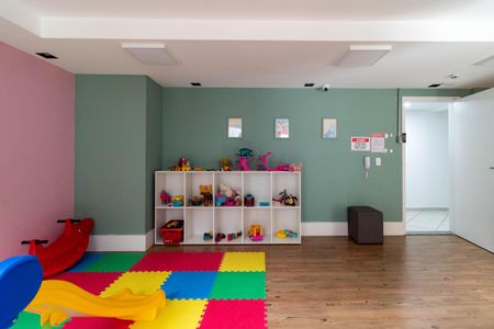 Apartamento à venda com 30m², 2 quartos e sem vagaÁrea comum - Brinquedoteca