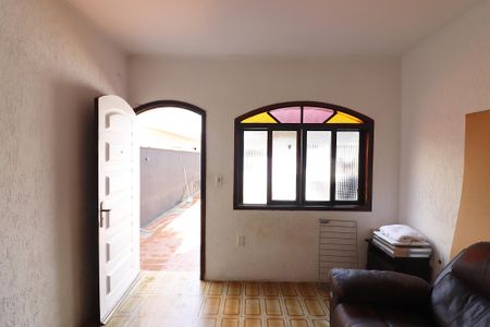 Casa à venda com 300m², 3 quartos e 4 vagasSala casa 3