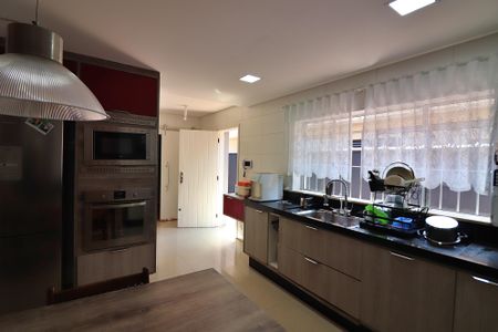 Casa à venda com 300m², 3 quartos e 4 vagasCozinha