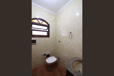 Casa à venda com 300m², 3 quartos e 4 vagasBanheiro 2 casa 3