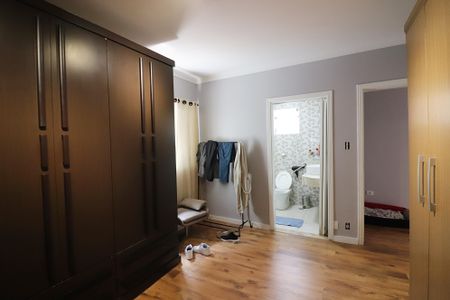 Casa à venda com 300m², 3 quartos e 4 vagasQuarto 2 - Suíte