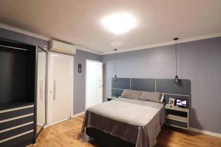 Casa à venda com 300m², 3 quartos e 4 vagasQuarto 3 - Suíte