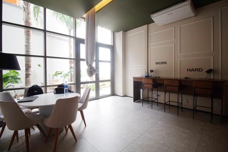Studio à venda com 28m², 1 quarto e sem vagaÁrea comum