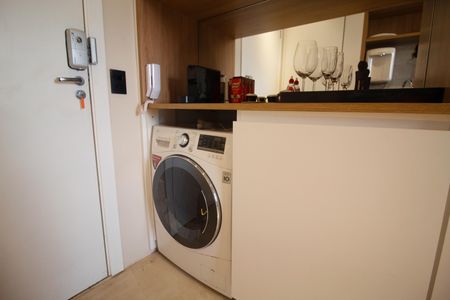 Studio à venda com 28m², 1 quarto e sem vagaÁrea de Serviço