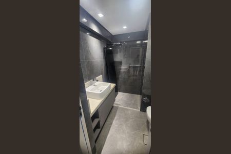 Banheiro de apartamento à venda com 1 quarto, 32m² em Vila Mariana, São Paulo