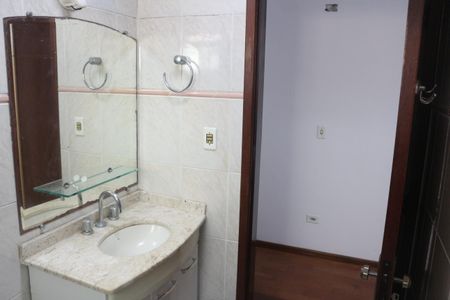 Casa para alugar com 214m², 3 quartos e 5 vagasBanheiro da Suíte 3