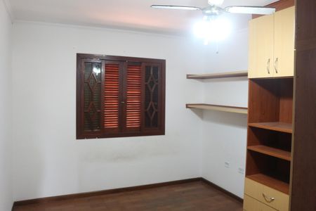 Casa para alugar com 214m², 3 quartos e 5 vagasSuíte 3
