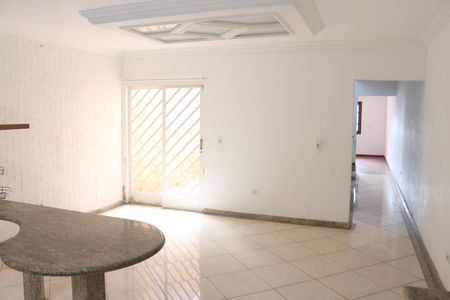 Casa para alugar com 214m², 3 quartos e 5 vagasCozinha