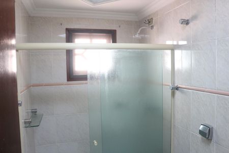 Casa para alugar com 214m², 3 quartos e 5 vagasBanheiro da Suíte 3