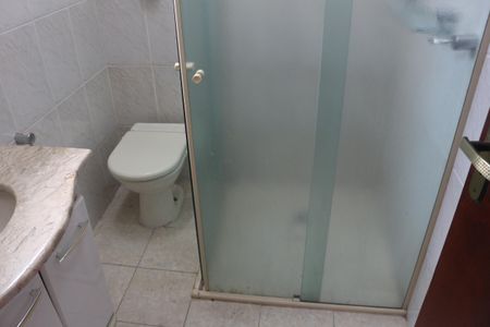 Casa para alugar com 214m², 3 quartos e 5 vagasBanheiro da Suíte 2