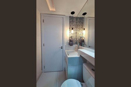 Apartamento à venda com 84m², 2 quartos e 1 vaga Apartamento à venda com 84m², 2 quartos e 1 vagaBanheiro