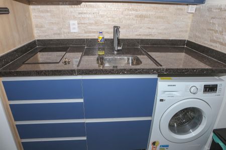 Apartamento para alugar com 37m², 1 quarto e sem vagaSala e Cozinha