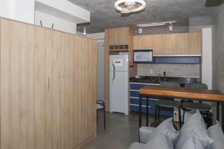 Apartamento para alugar com 37m², 1 quarto e sem vagaSala e Cozinha